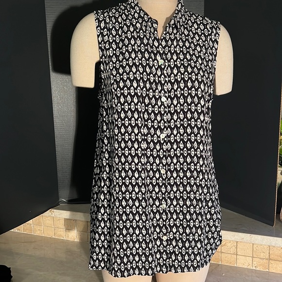 J. Jill Tops Jjill Sleeveless Blouse Lg Poshmark